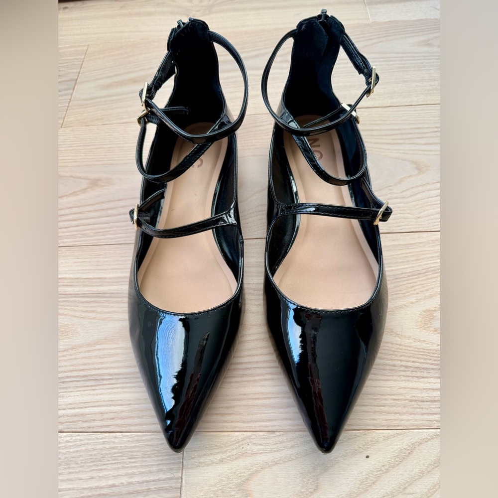 I.N.C. International Concepts Valan Black Triple Straps Flats Size 10 (MSRP $80) - Picture 3 of 5
